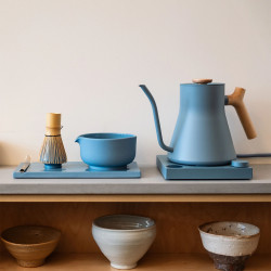 Fellow مجموعة ماتشا (أزرق ضبابي)